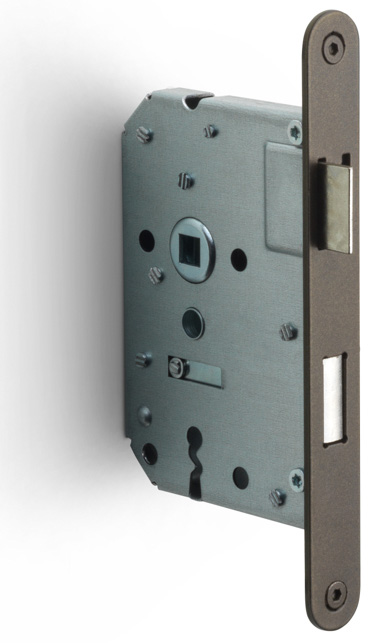 LBLAN56 - rounded lock case with key