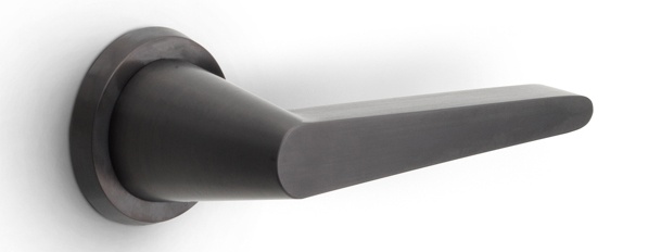 OH101-G - solid sprung door handle on rose bronze